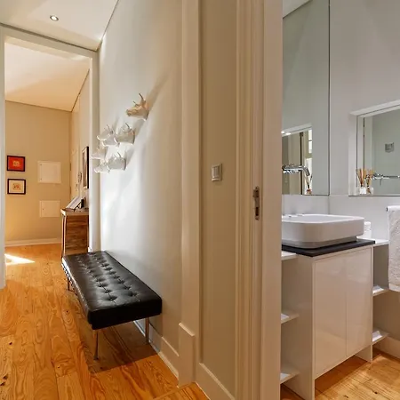 Luxury Excellent Location *